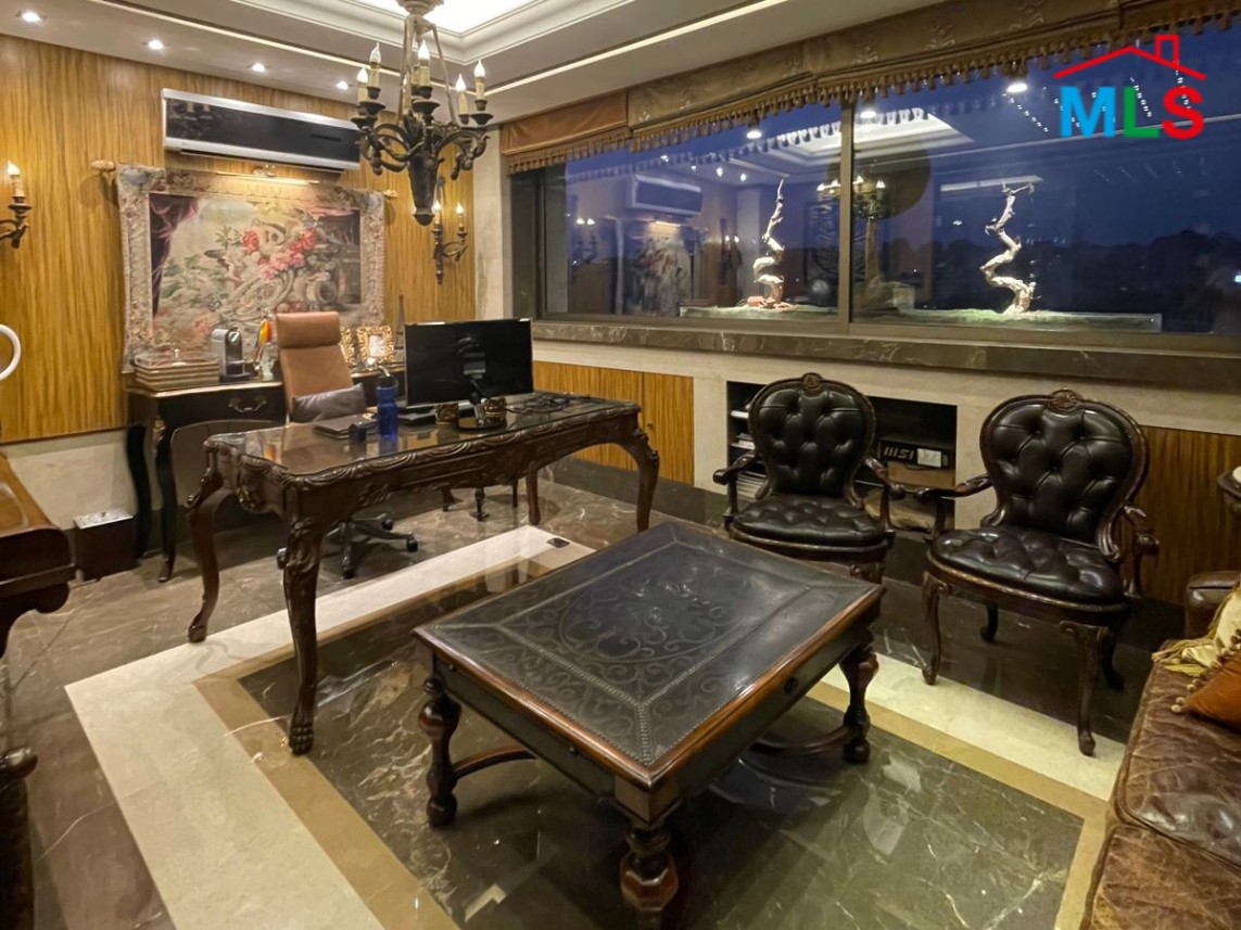 Elegant Office with Private Suite/Apartment For Sale in Jnah, Beirut