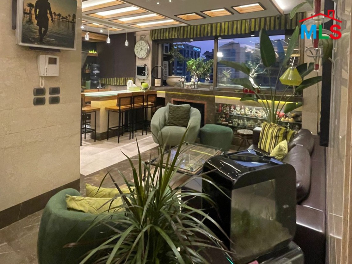 Elegant Office with Private Suite/Apartment For Sale in Jnah, Beirut