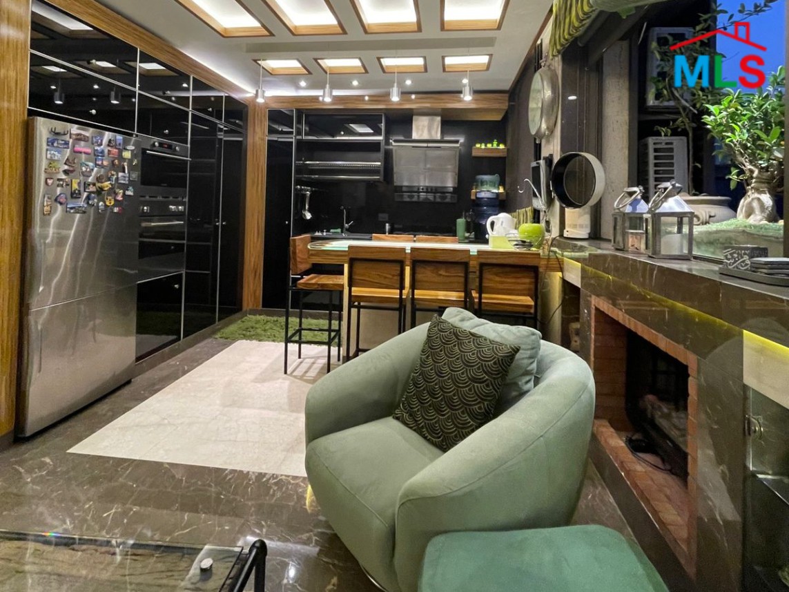 Elegant Office with Private Suite/Apartment For Sale in Jnah, Beirut