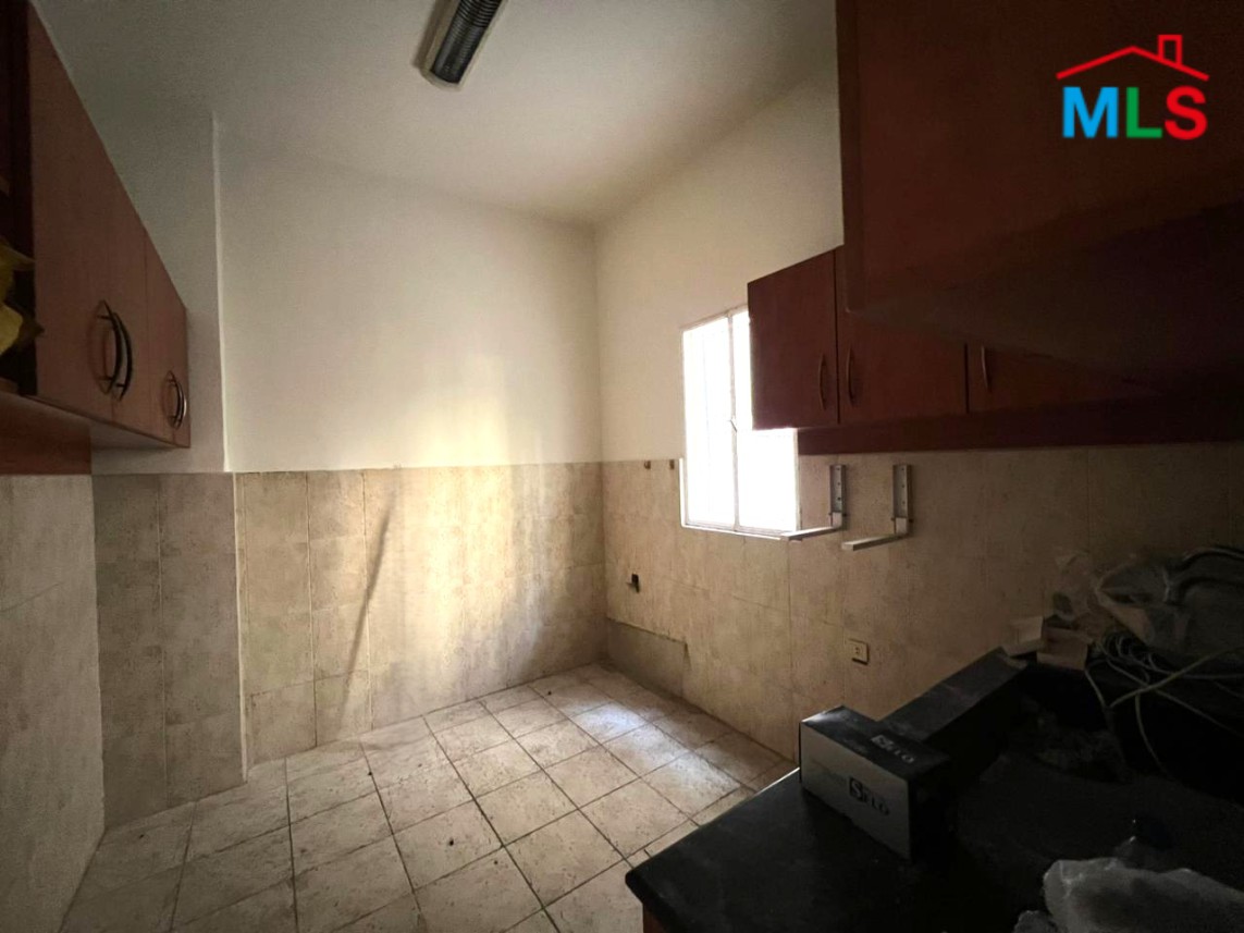 Great Potential! 2-Bedroom Apartment with Terrace For Sale in Achrafieh, Sassine