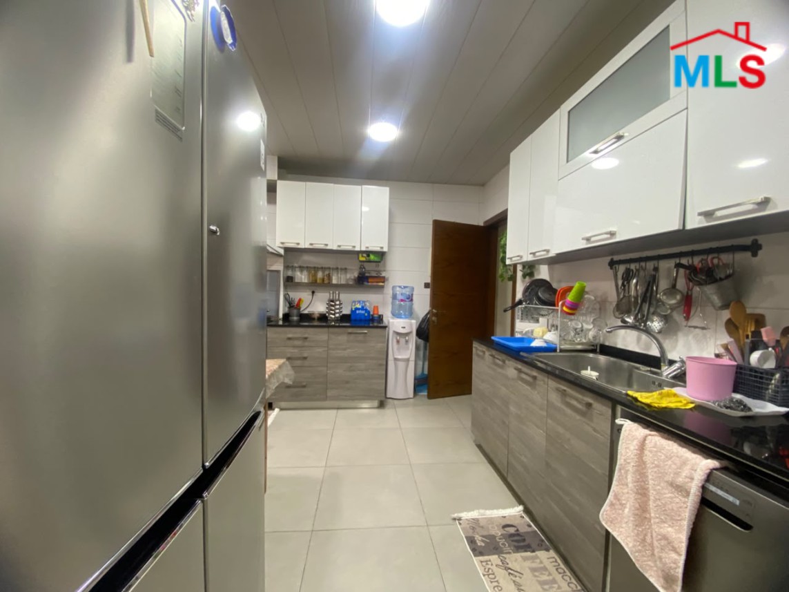3-Bedroom Apartment For Sale in Tallet El-Khayat, Beirut
