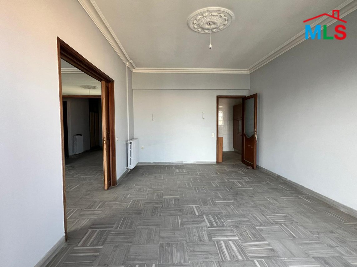 4-Bedroom Apartment with Open City View For Sale in Achrafieh, Carré D'or