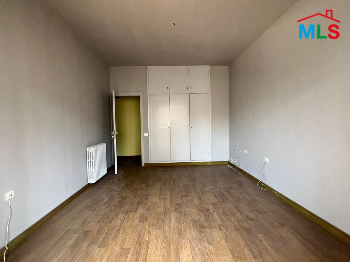 4-Bedroom Apartment with Open City View For Sale in Achrafieh, Carré D'or