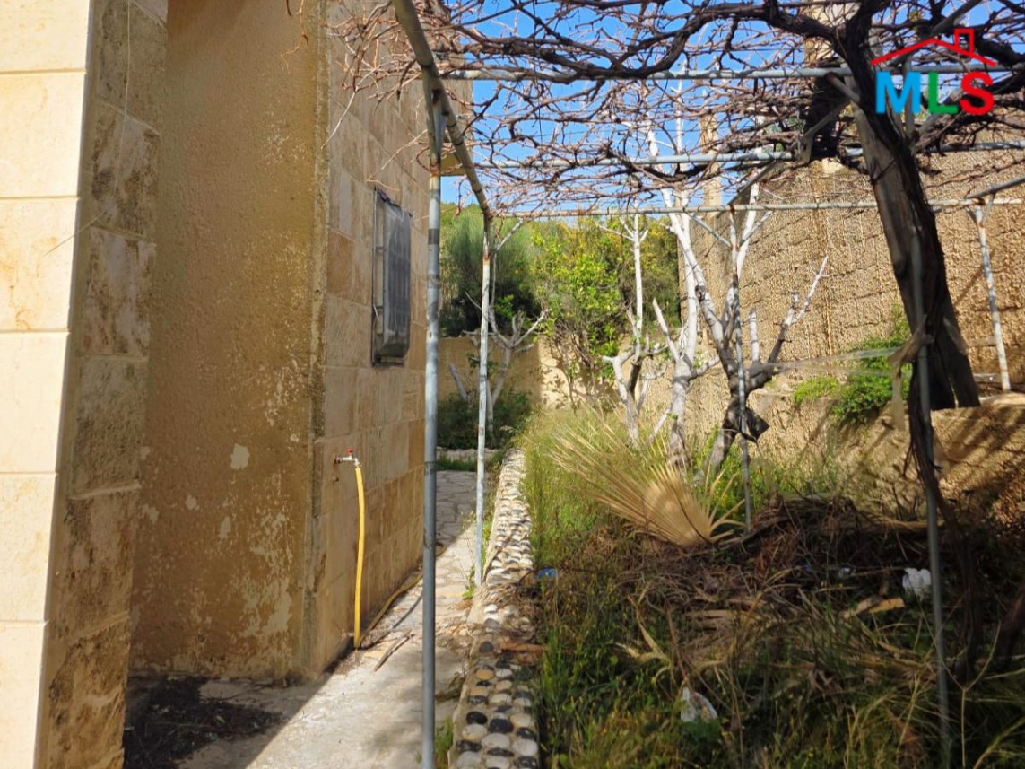 Beautiful Duplex Villa with Open Sea View For Sale in Barbara, Jbeil