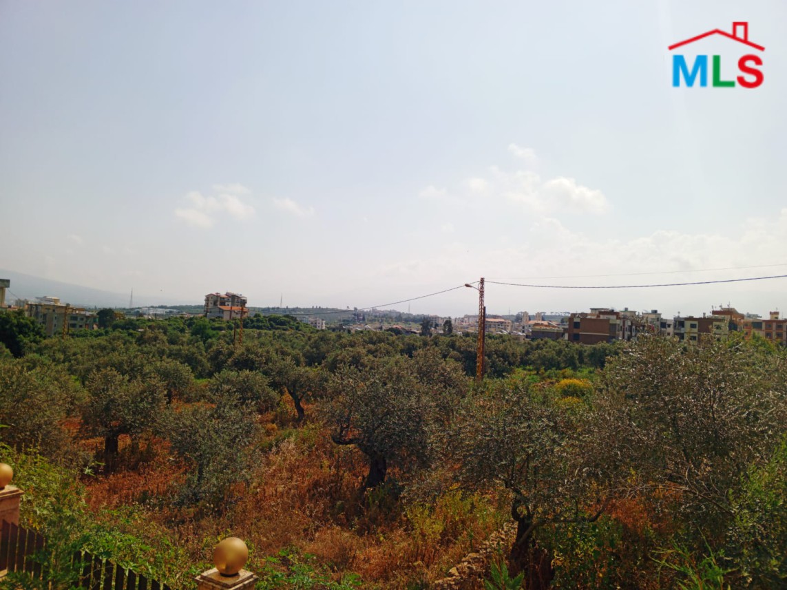 3-Bedroom Apartment With Mountain View in Al Nakhle, Koura