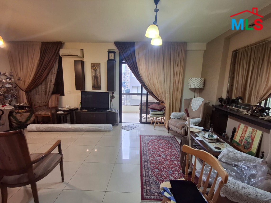 2-Bedroom Apartment For Sale in Achrafieh, Hay Al Seryane