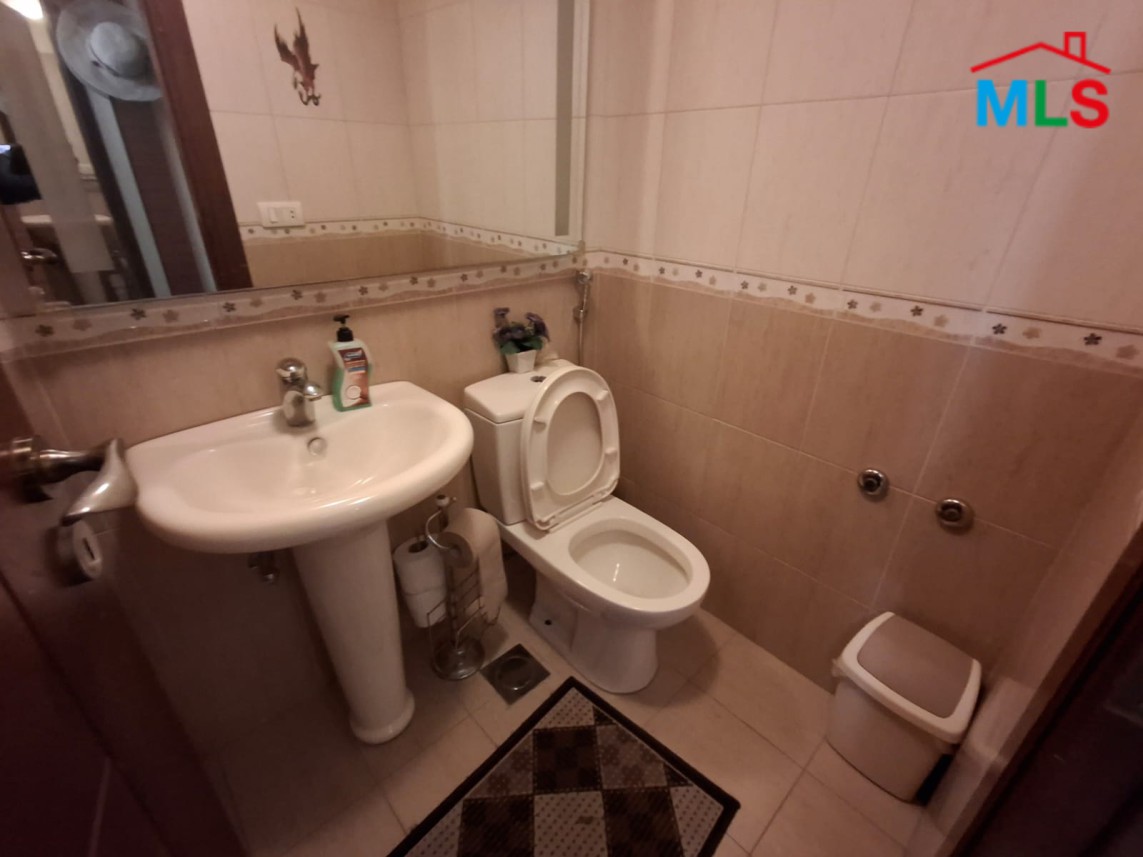 2-Bedroom Apartment For Sale in Achrafieh, Hay Al Seryane