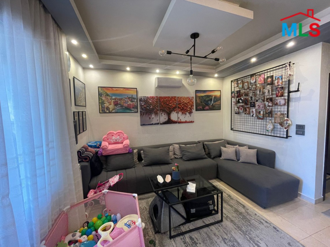 Fully furnished Apartment 2-Bedroom For Sale in Kornet Chehwan