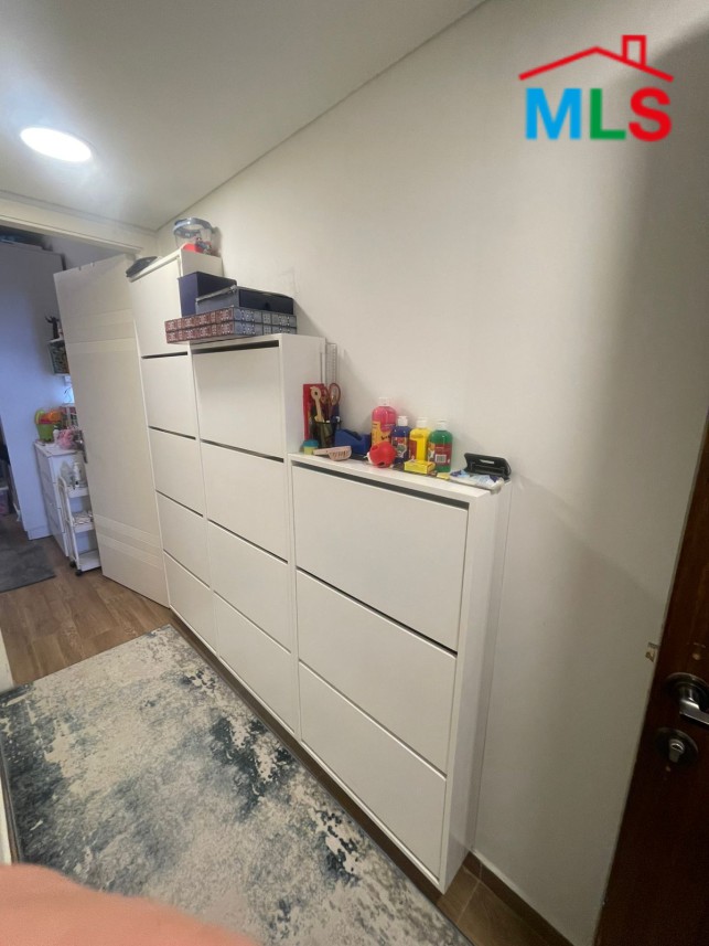 Fully furnished Apartment 2-Bedroom For Sale in Kornet Chehwan