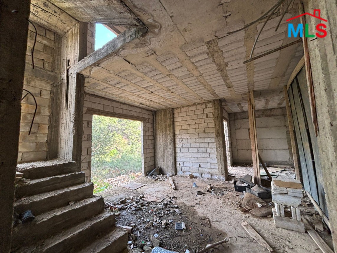 Core And Shell Villa With Garden For Sale In Aoukar