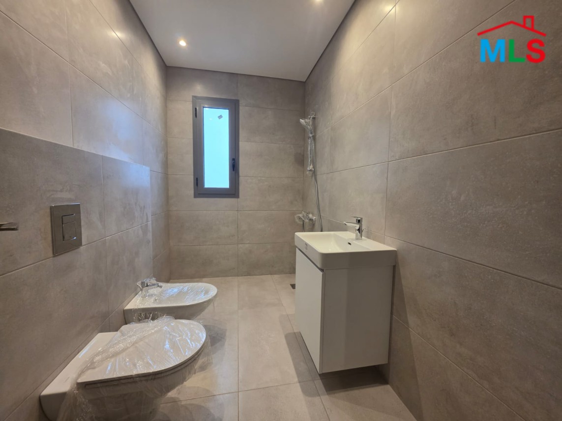 Beautiful Apartment For Sale in A High-End Building in Hazmieh