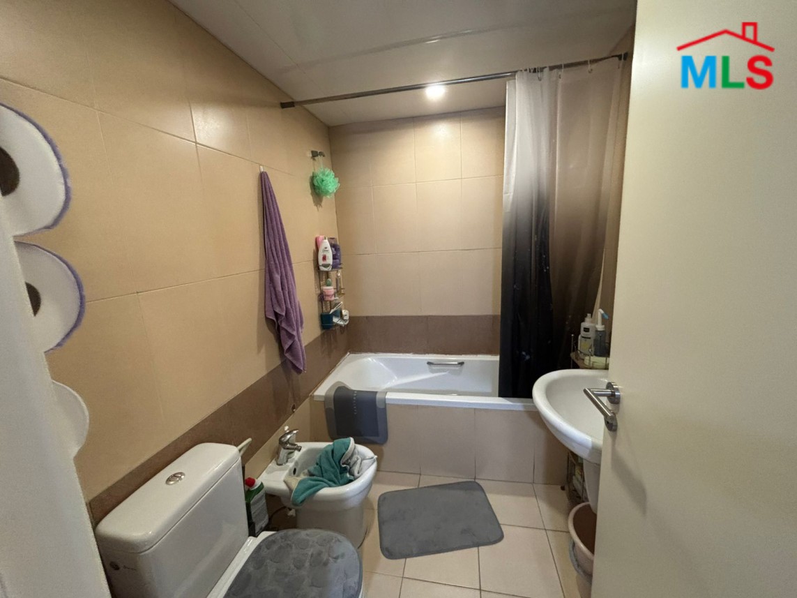 An Unfurnished Apartment For Sale in Jdeideh