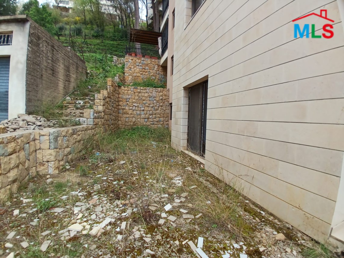 3-Bedroom Apartment with Terrace in Calm Area For Sale in Beit Chabeb