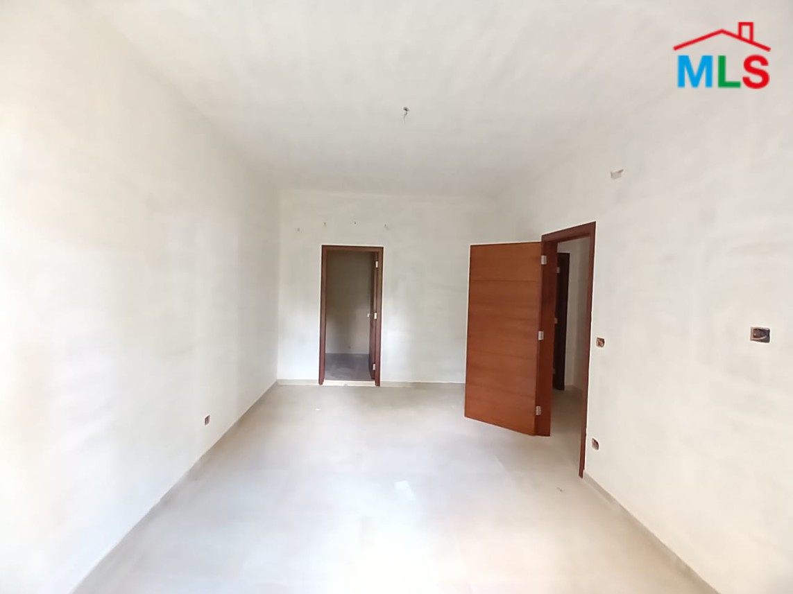 3-Bedrooms Apartment in Calm Area For Sale in Beit Chabeb
