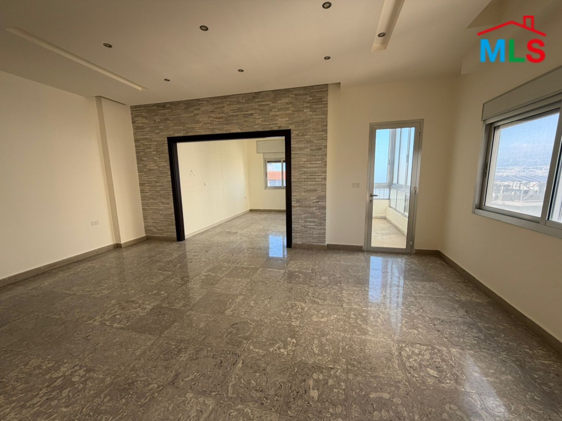 Beautifully Renovated Apartment For Sale in Achrafieh, Sioufi