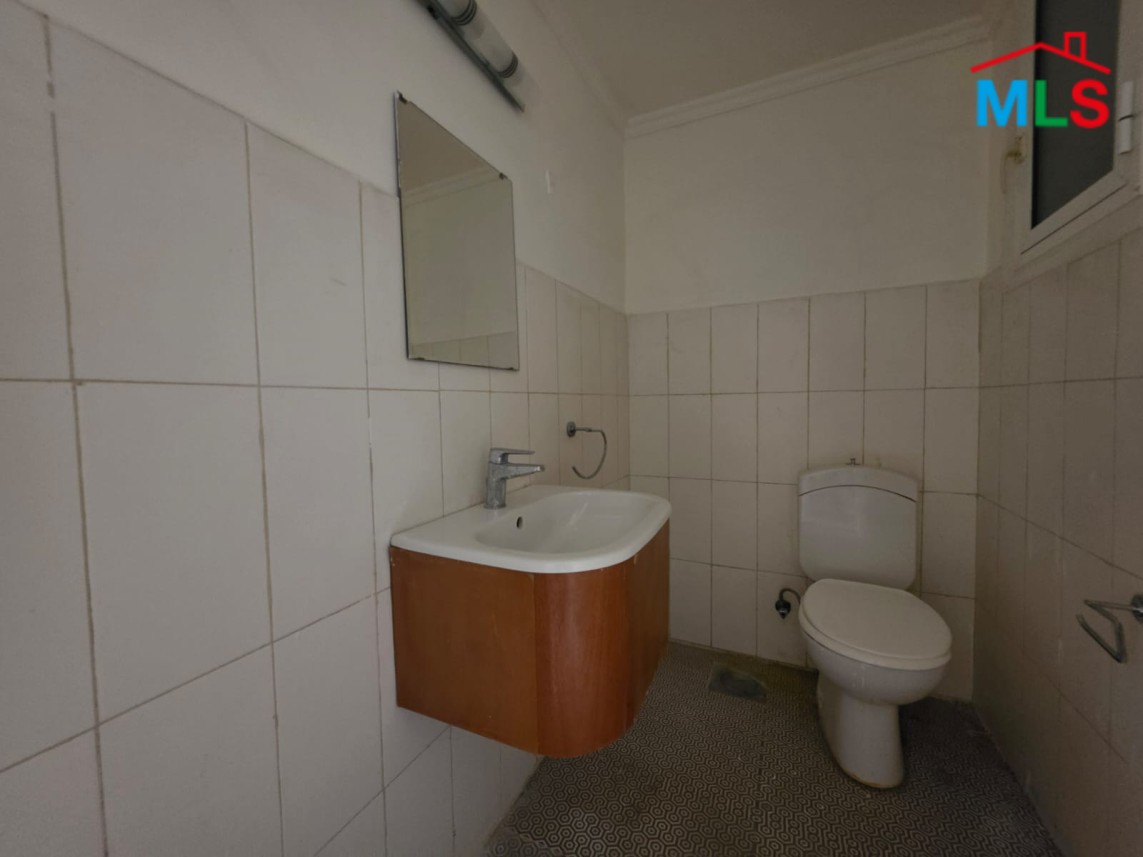 Spacious Apartment For Sale in Horsh Tabet
