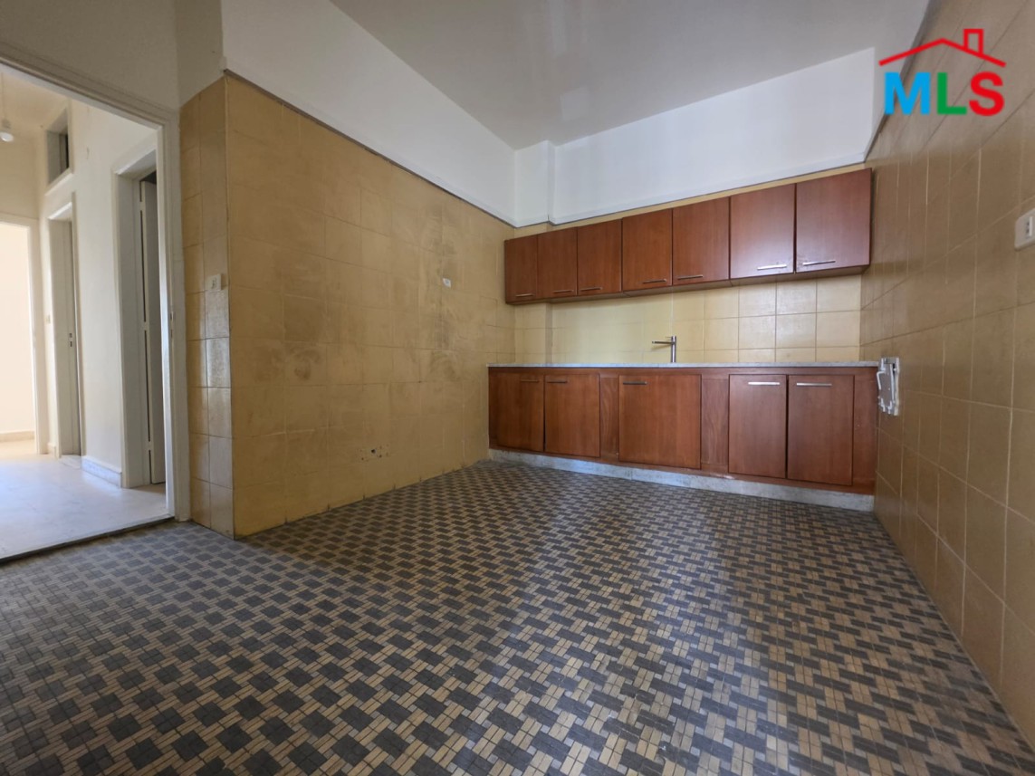 Spacious Apartment For Sale in Horsh Tabet