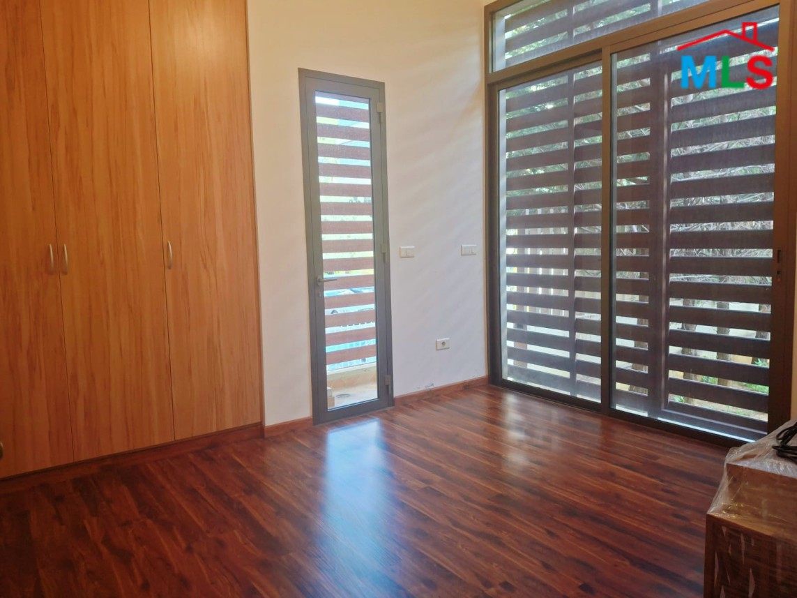 Furnished 2 Bedroom Apartment with Garden For Sale in Aoukar Bellevue