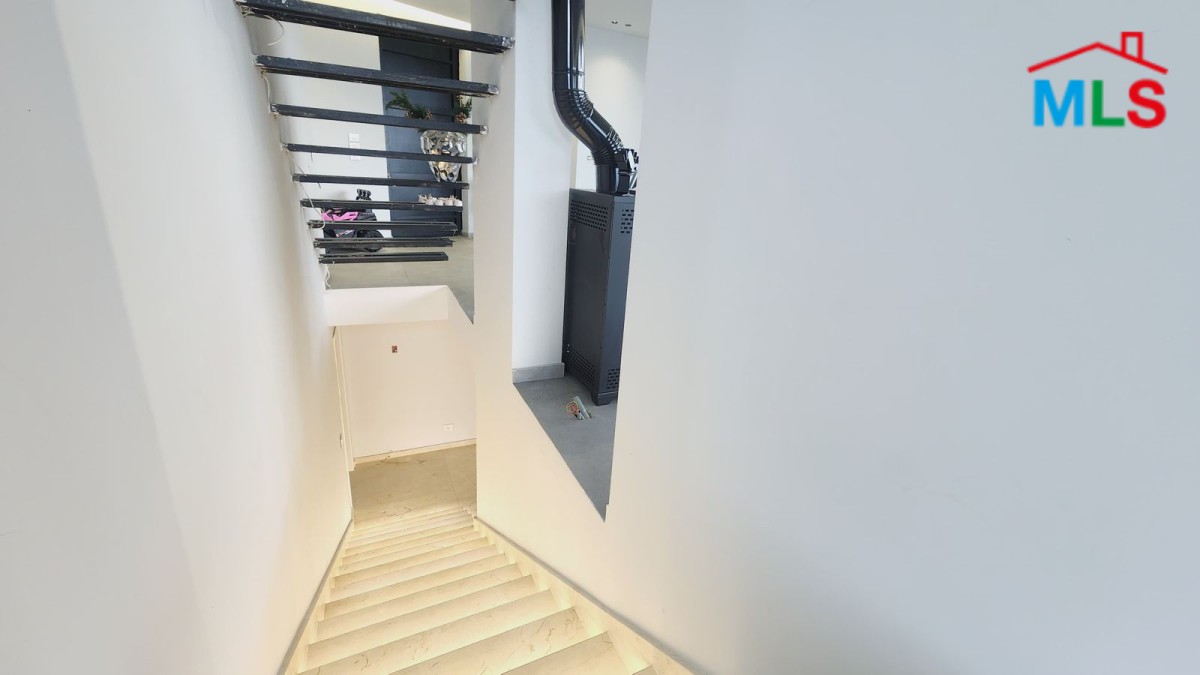 A Stand Alone Modern Villa For Sale in Beit Meri