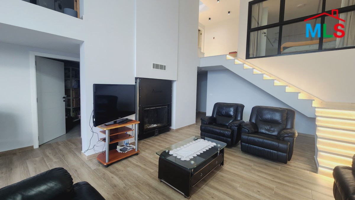 A Stand Alone Modern Villa For Sale in Beit Meri