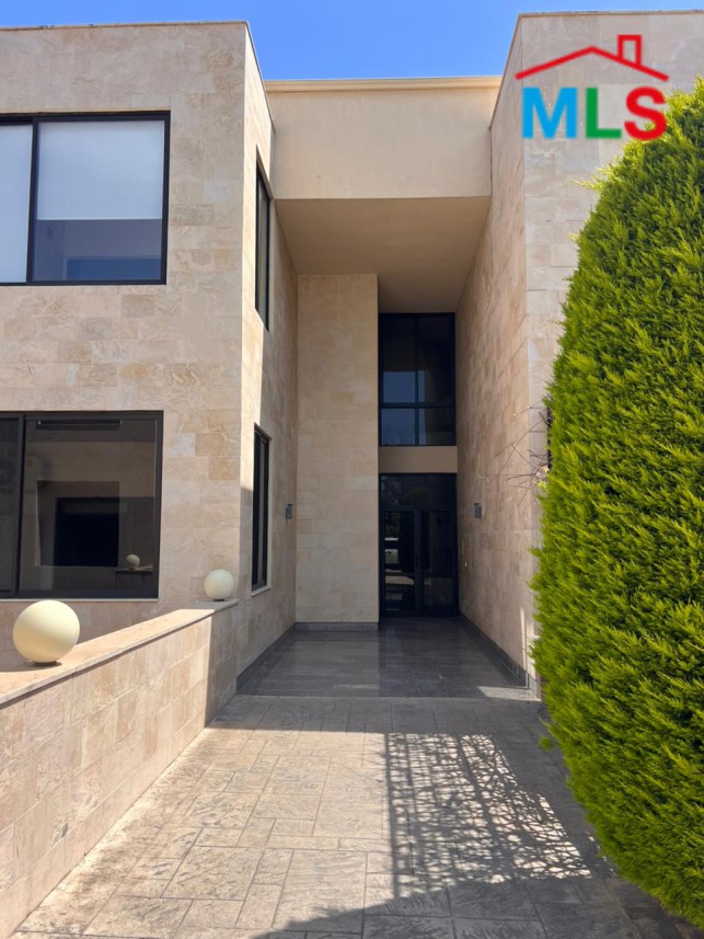 Fully Decorated Apartment For Sale in Gherfine, Jbeil