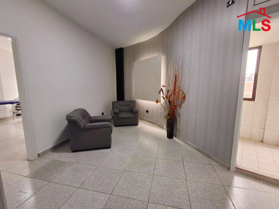 A 67 SQM Office For Sale in Jbeil