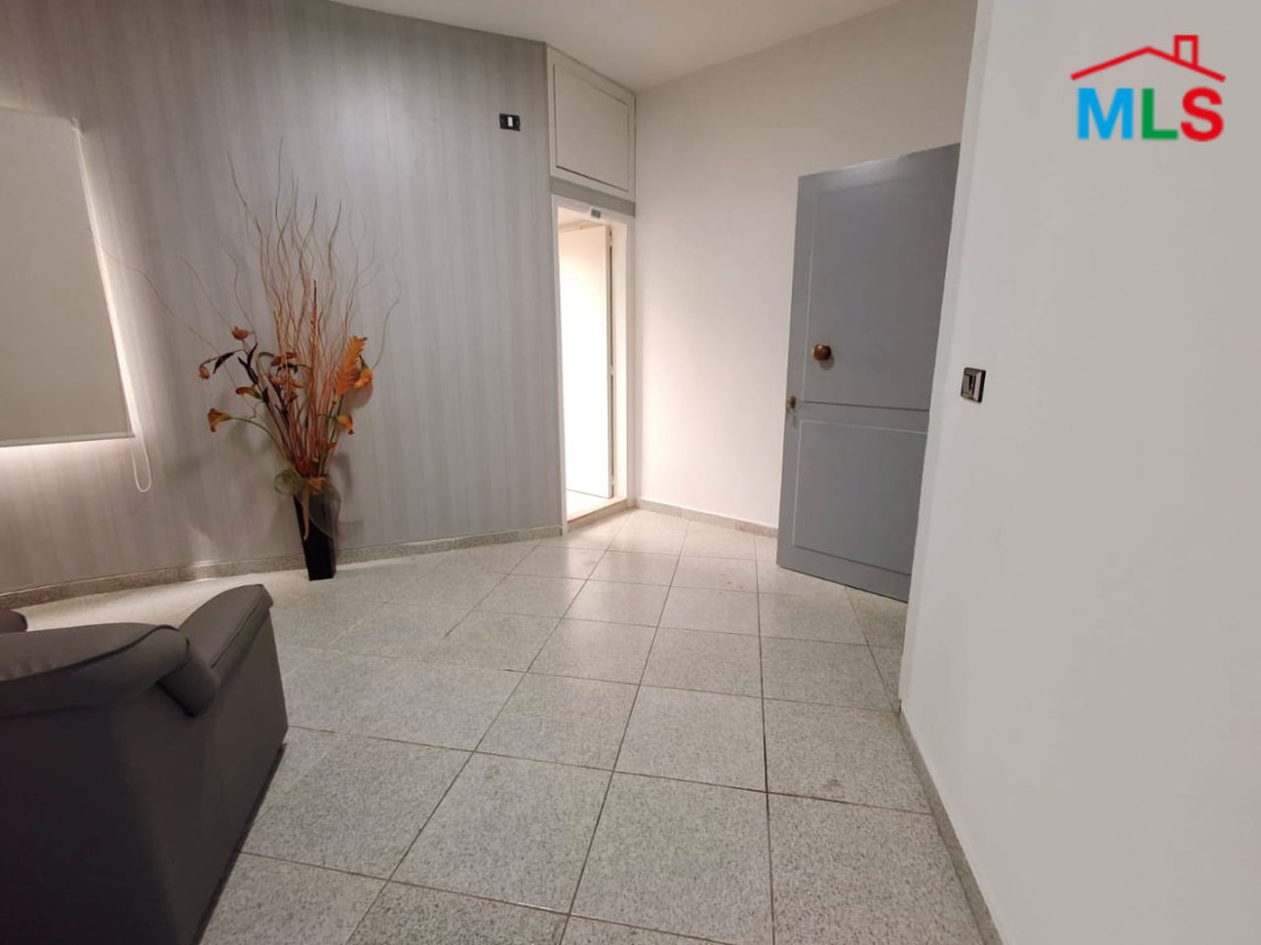 A 67 SQM Office For Sale in Jbeil