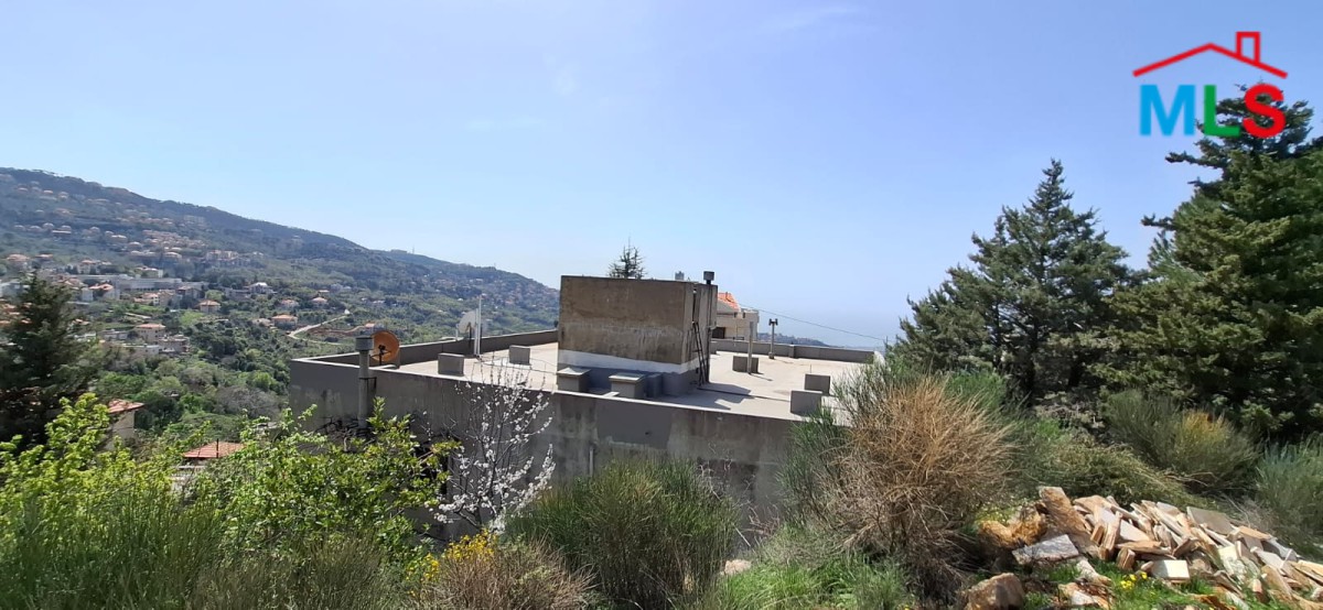 A 1,150 SQM Land With Old House For Sale in Ain kharoube, Bikfaya