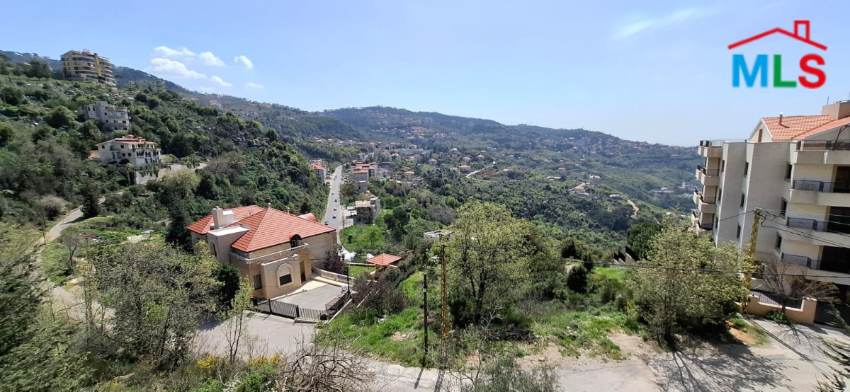 A 1,150 SQM Land With Old House For Sale in Ain kharoube, Bikfaya