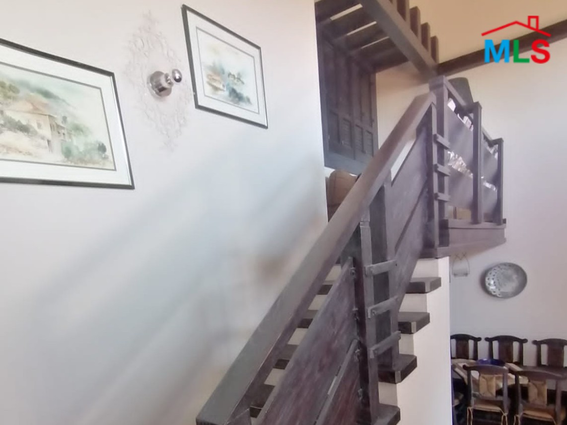 Beautiful 3-Bedrooms Chalet For Sale in Tilal Kfarzebian