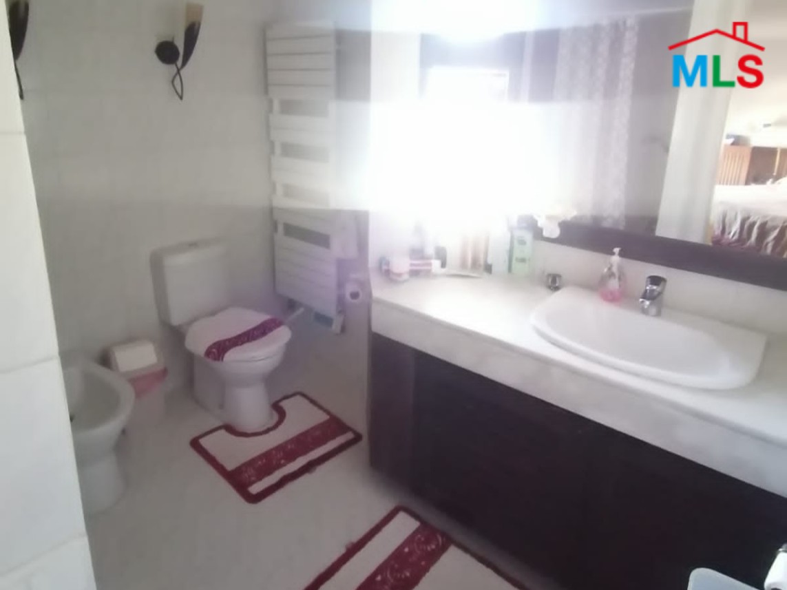 Beautiful 3-Bedrooms Chalet For Sale in Tilal Kfarzebian