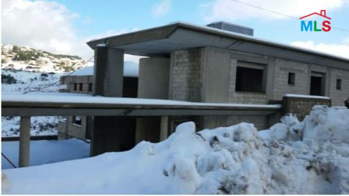 An Under-Construction Villa For Sale in Ain El Jdide, Aley