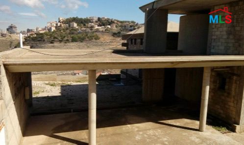 An Under-Construction Villa For Sale in Ain El Jdide, Aley