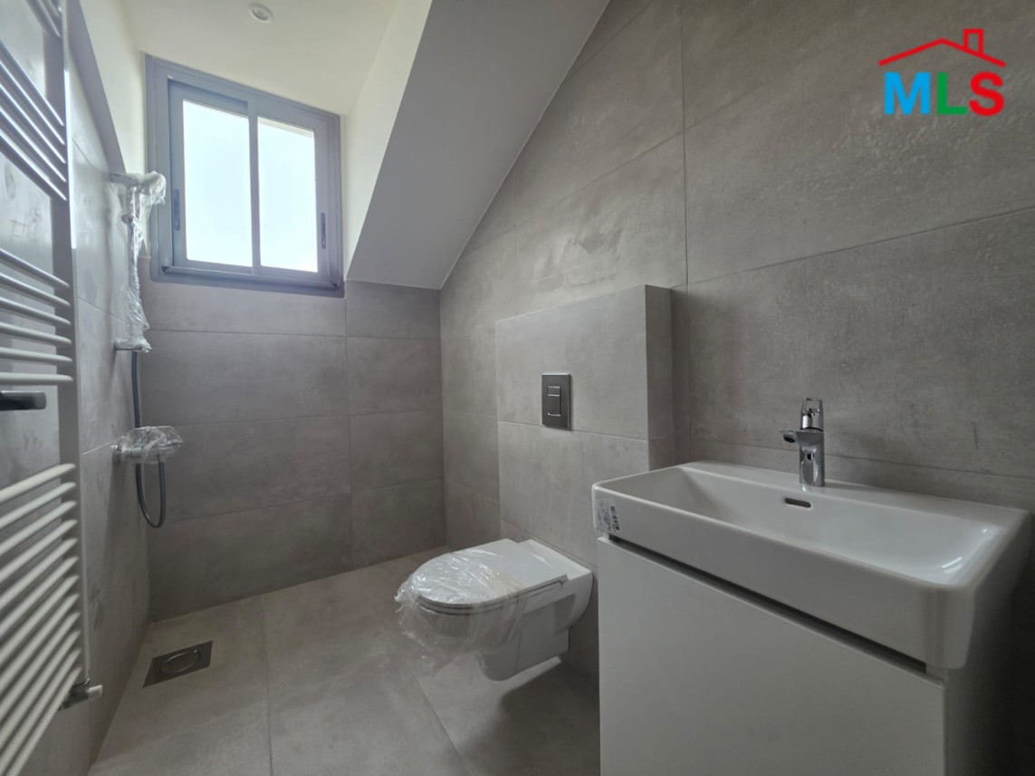 Spacious Triplex With Terrace For Sale in A High-End Building in Hazmieh