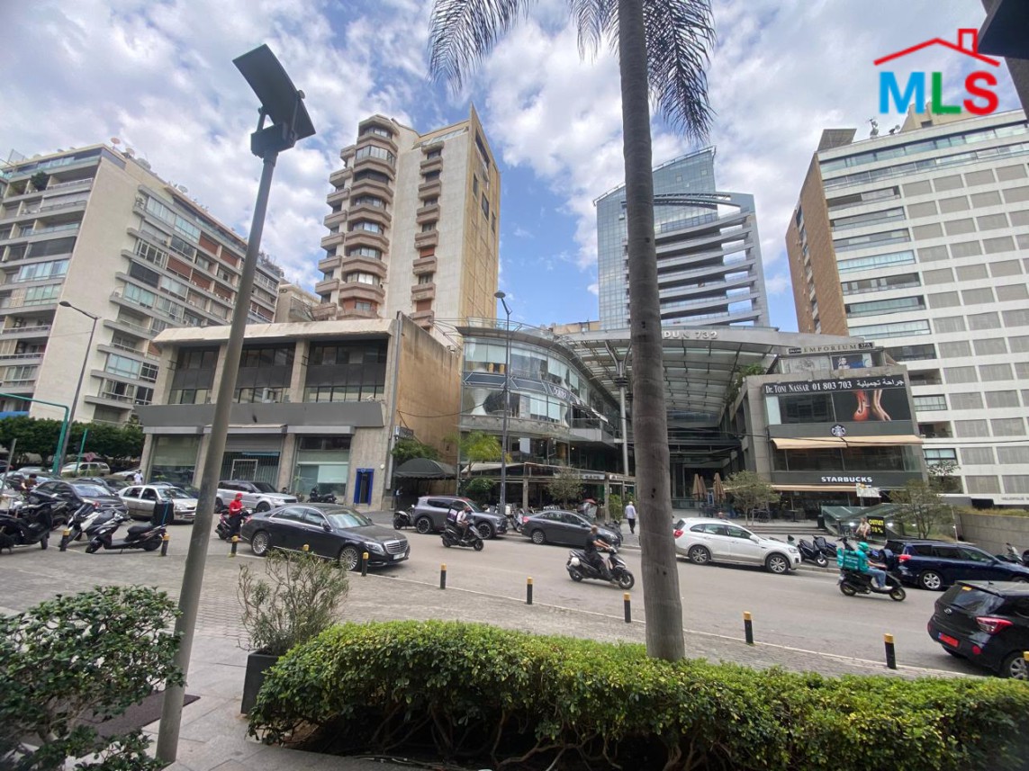 Decorated Apartment For Sale in Prime Location in Verdun, Beirut