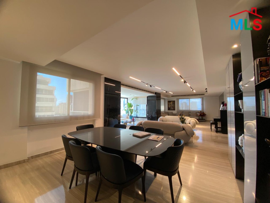 4 Bedroom Apartment With Open City View For Sale in Jnah, Gabriel El Murr Street