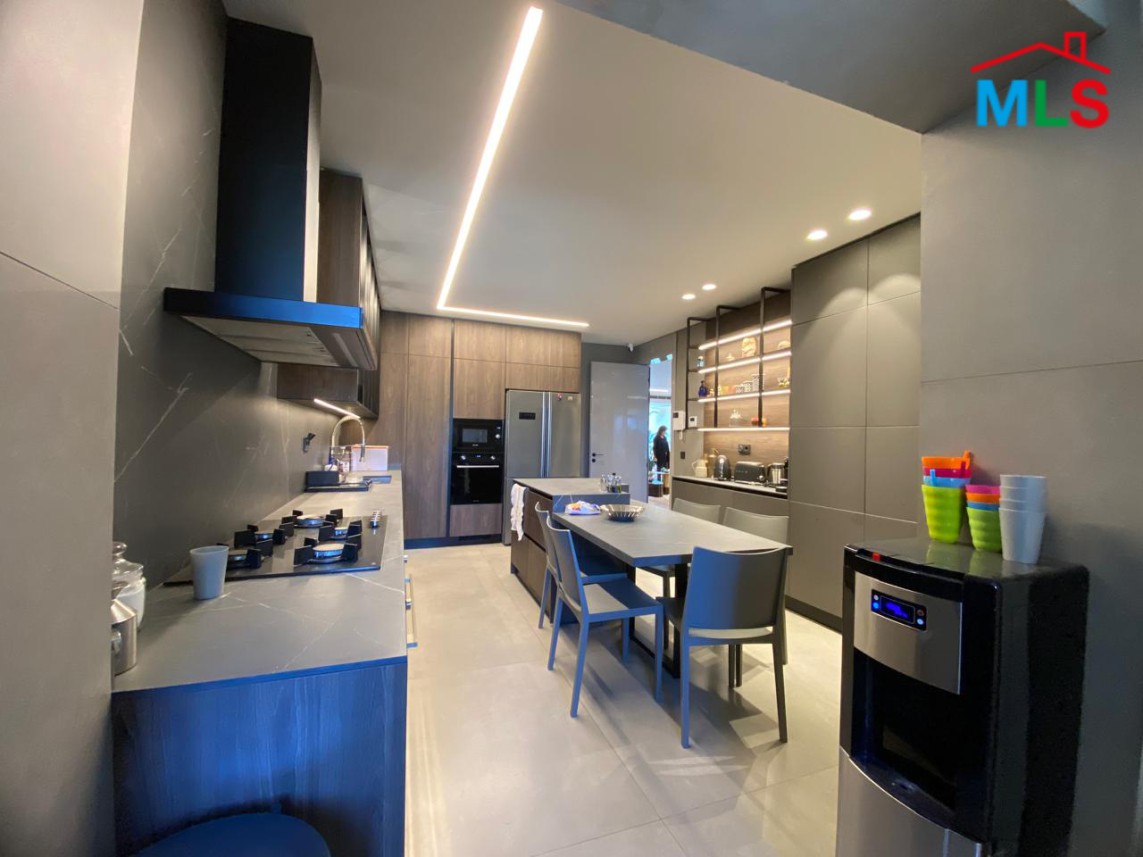 4 Bedroom Apartment With Open City View For Sale in Jnah, Gabriel El Murr Street