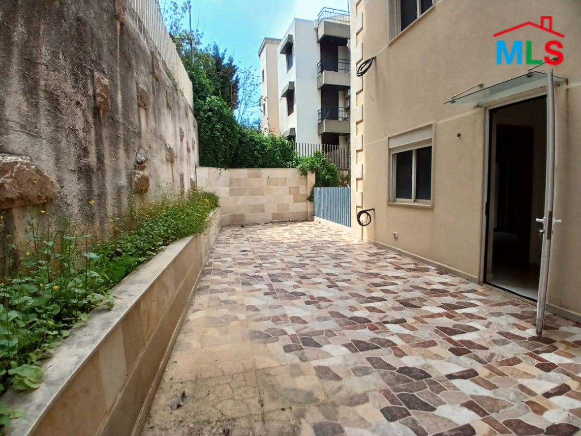 New Apartment With Terrace For Sale in Elissar