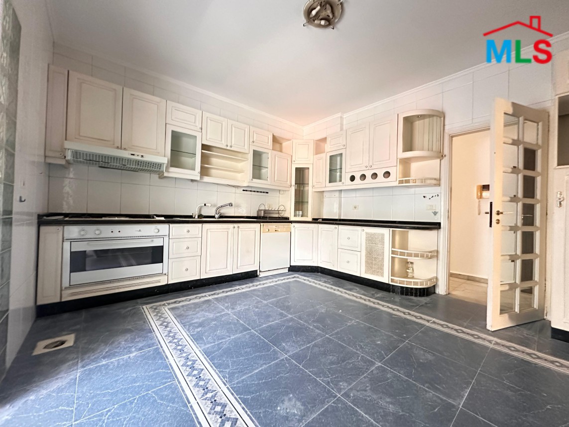 Spacious Apartment With Terrace For Sale in Biyada