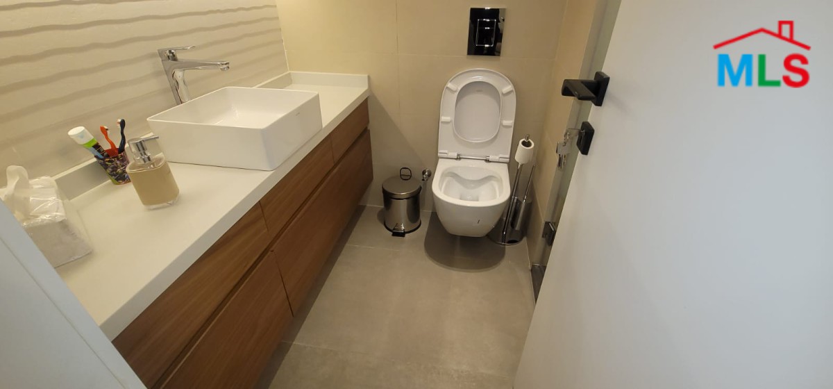 Furnished Modern Chalet For Sale in Ouyoun El Simen, Mzar