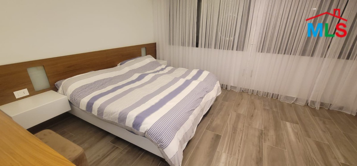 Furnished Modern Chalet For Sale in Ouyoun El Simen, Mzar
