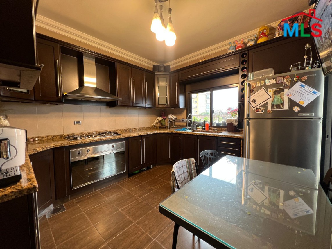Beautiful Apartment with City View For Sale in Hazmieh, Mar Takla