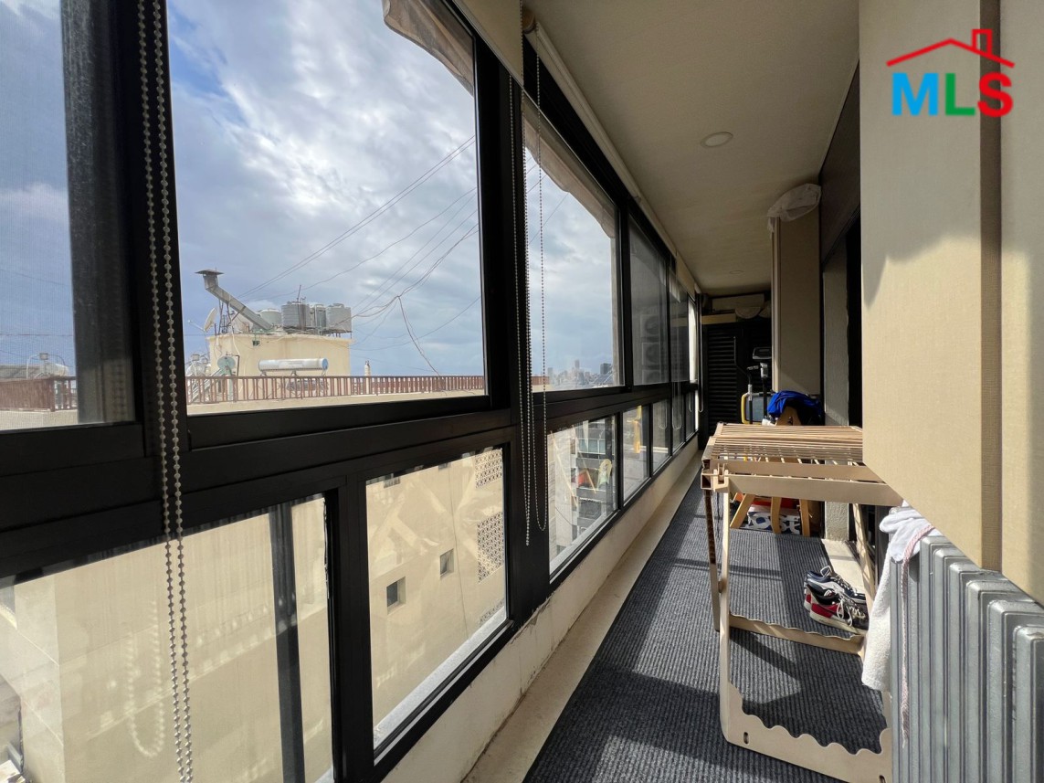 Beautiful Apartment with City View For Sale in Hazmieh, Mar Takla