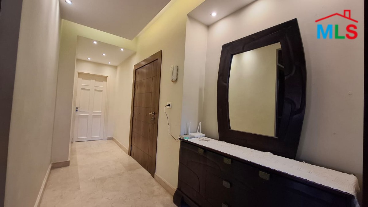 Beautiful Apartment For Sale in Blat With Easy Access To The Highway