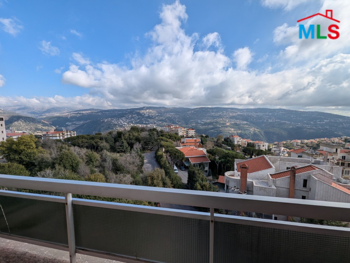 Bright Apartment with Panoramic Mountain View For Sale in Ajaltoun