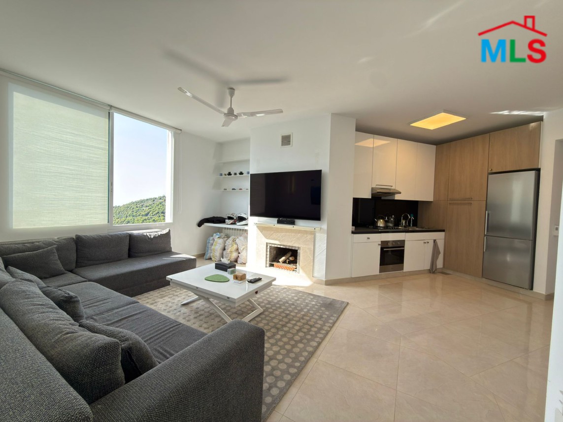 Exclusive! One Bedroom Chalet with Mountain View For Sale in Hadtoun, Batroun