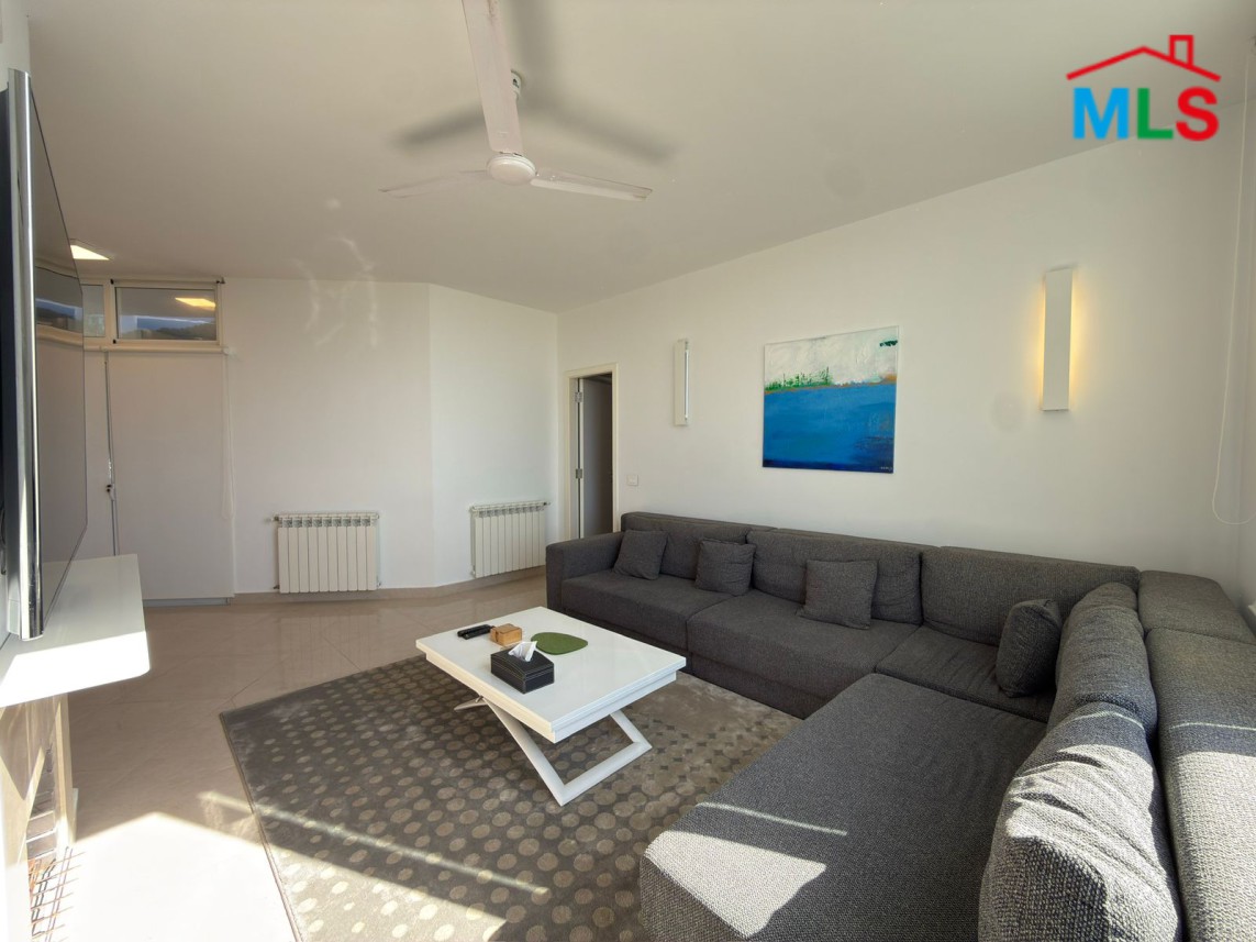 Exclusive! One Bedroom Chalet with Mountain View For Sale in Hadtoun, Batroun
