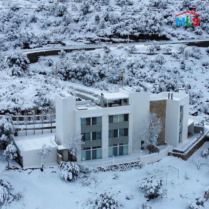 Exclusive! One Bedroom Chalet with Mountain View For Sale in Hadtoun, Batroun