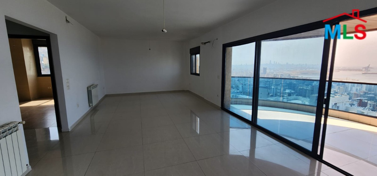 Super Deluxe Apartment For Sale in Bsalim