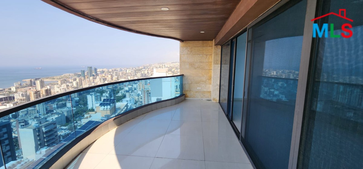 Super Deluxe Apartment For Sale in Bsalim